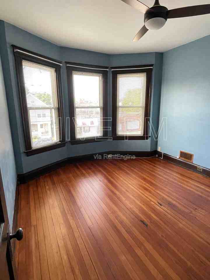 2418 Robertson Ave #2 - Photo 6 of 15