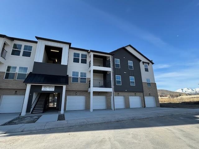 4683 W Sylvie Ct #O-303 - TM - Photo 2 of 31