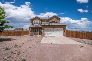 featured image of 947 E Kirkwood Dr