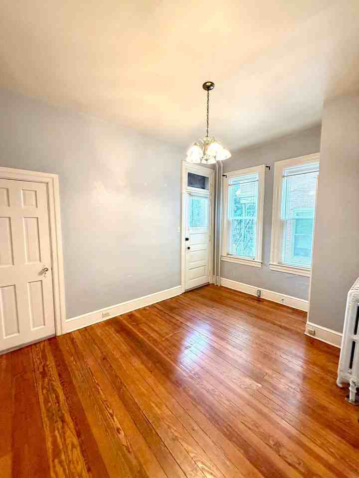 139 College Ave #1 - Photo 3 of 13