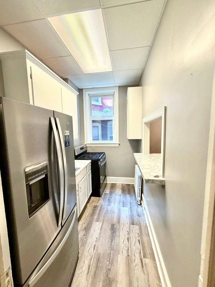 139 College Ave #1 - Photo 7 of 13