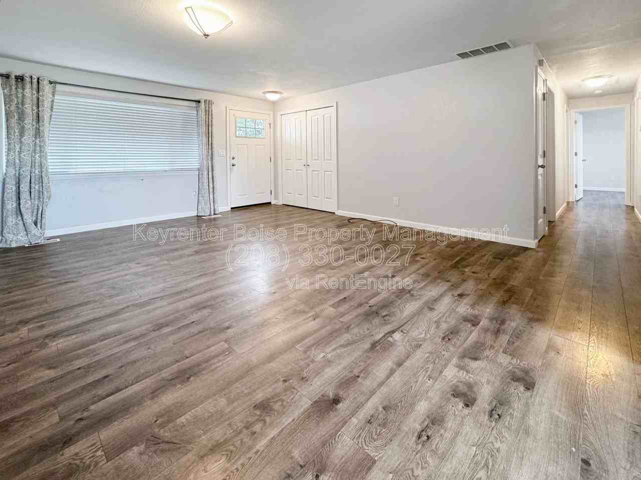 1773 W Victory Rd - Photo 5 of 21
