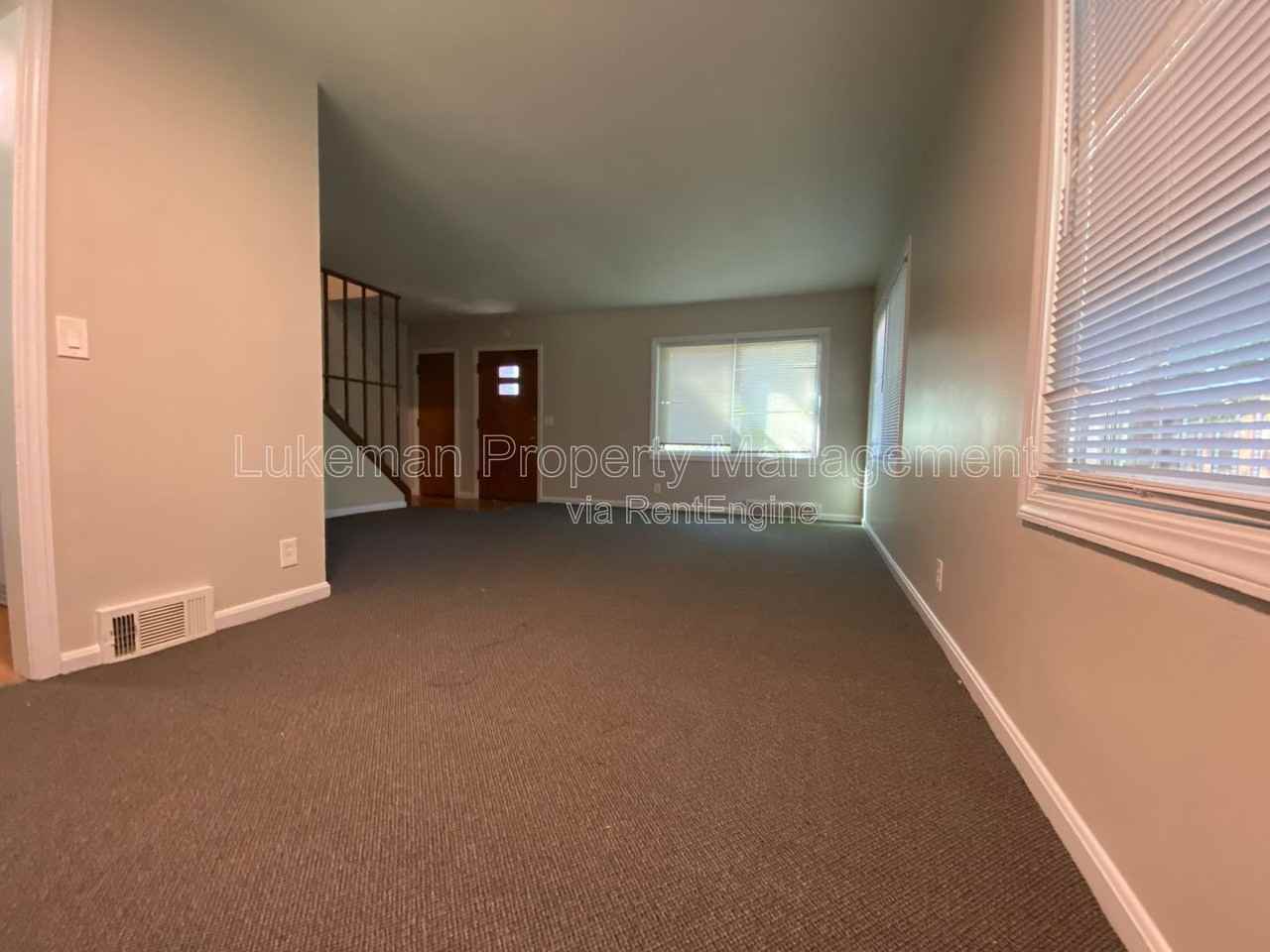 2511 Portage St #2509 - Photo 3 of 9