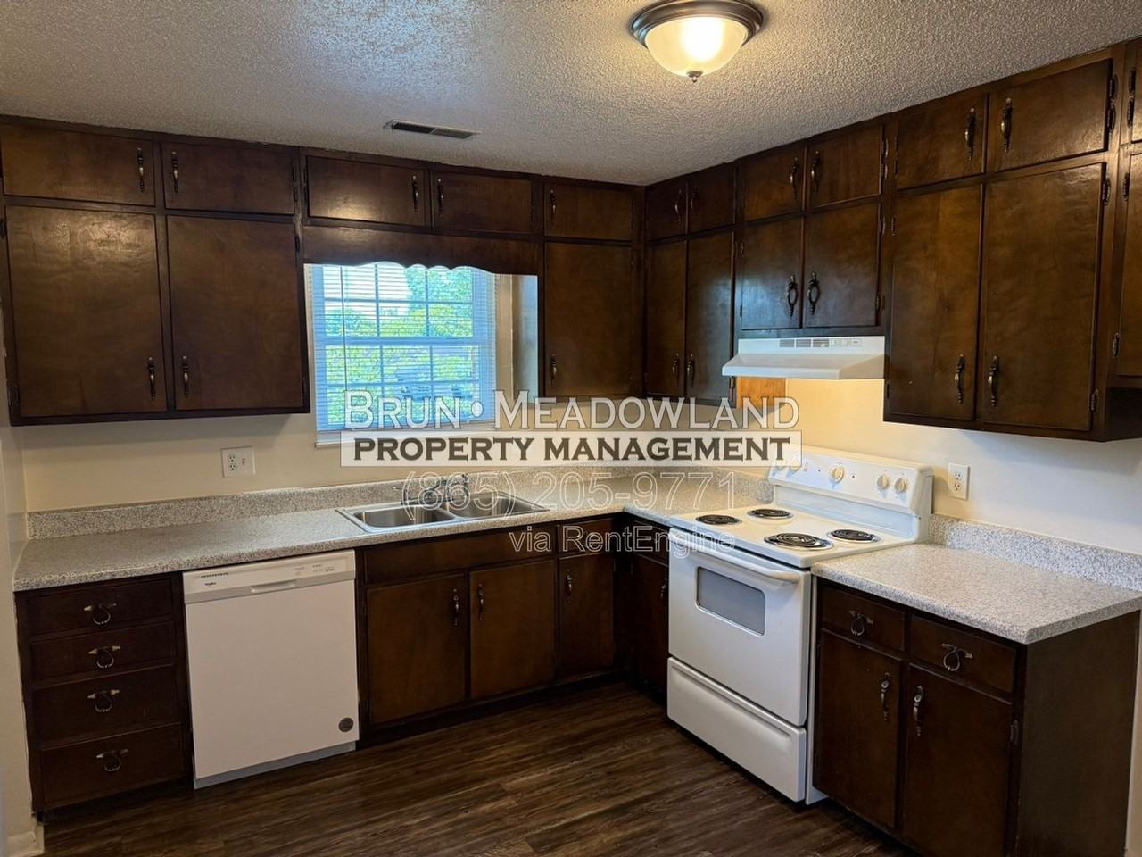 128 Lynnwood Dr #10 - Photo 7 of 22