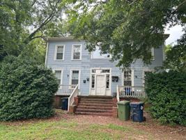 featured image of 738 W Poplar St #4
