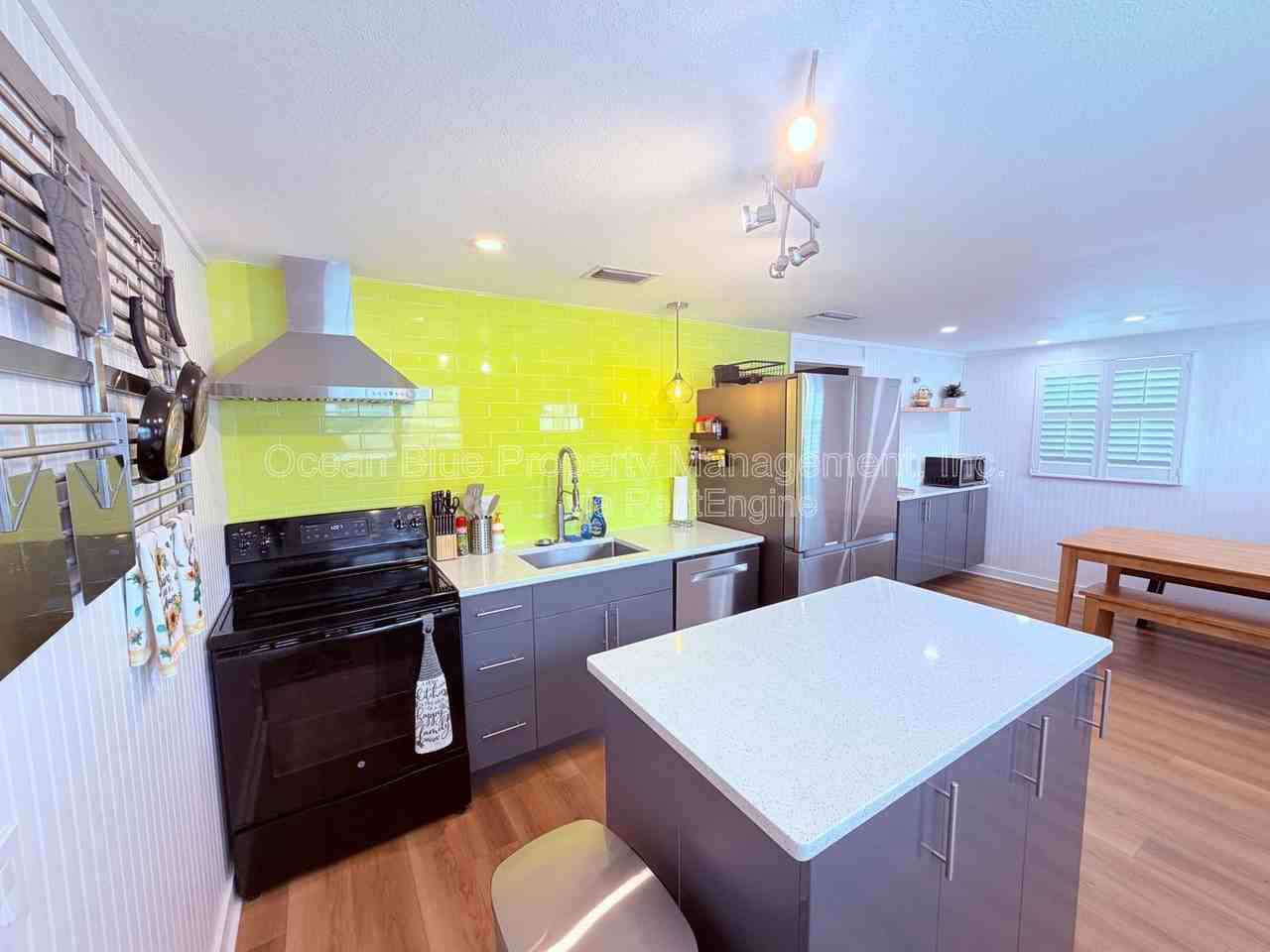 7006 N Duncan Ave #A - Photo 4 of 25