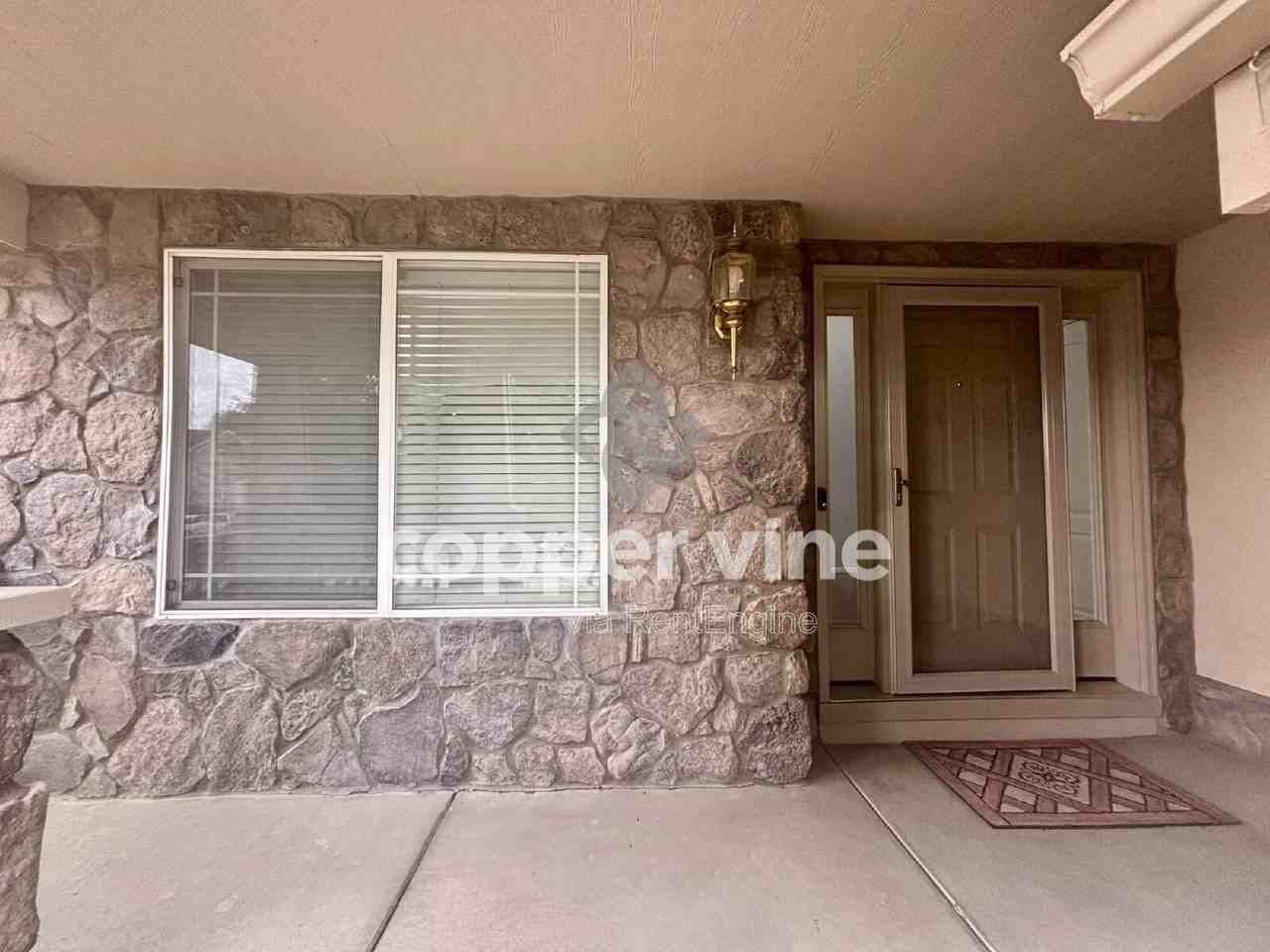 4734 E 127th Dr - Photo 3 of 32