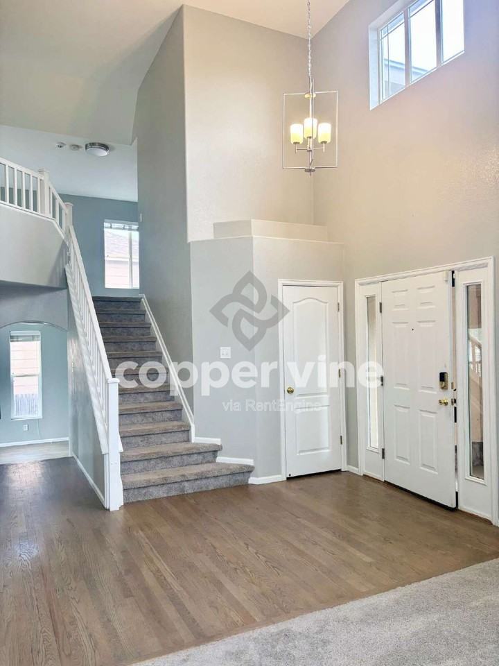 4734 E 127th Dr - Photo 5 of 32