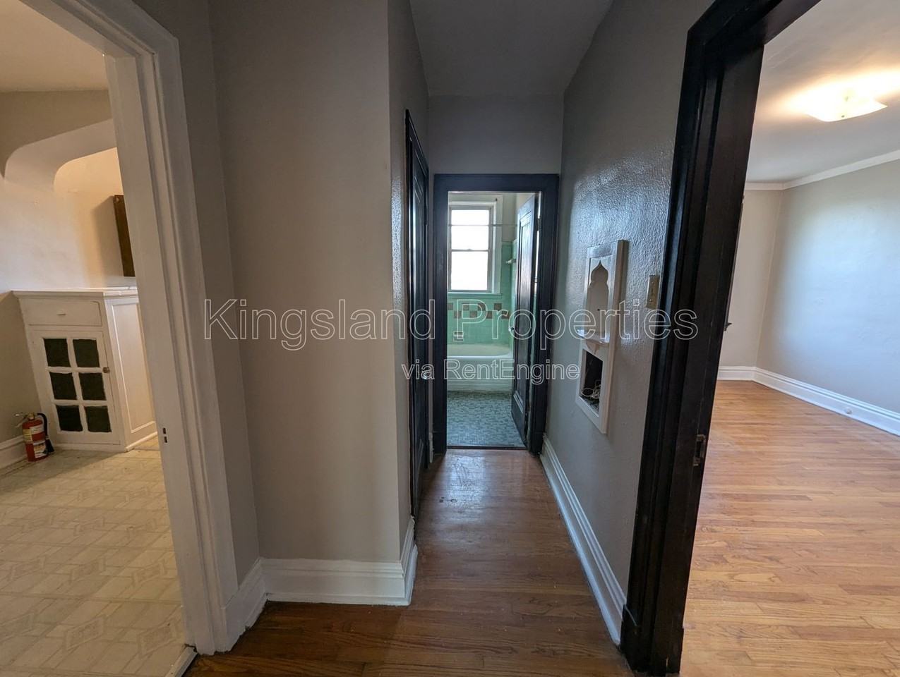 3862 S Spring Ave #3E - Photo 4 of 11