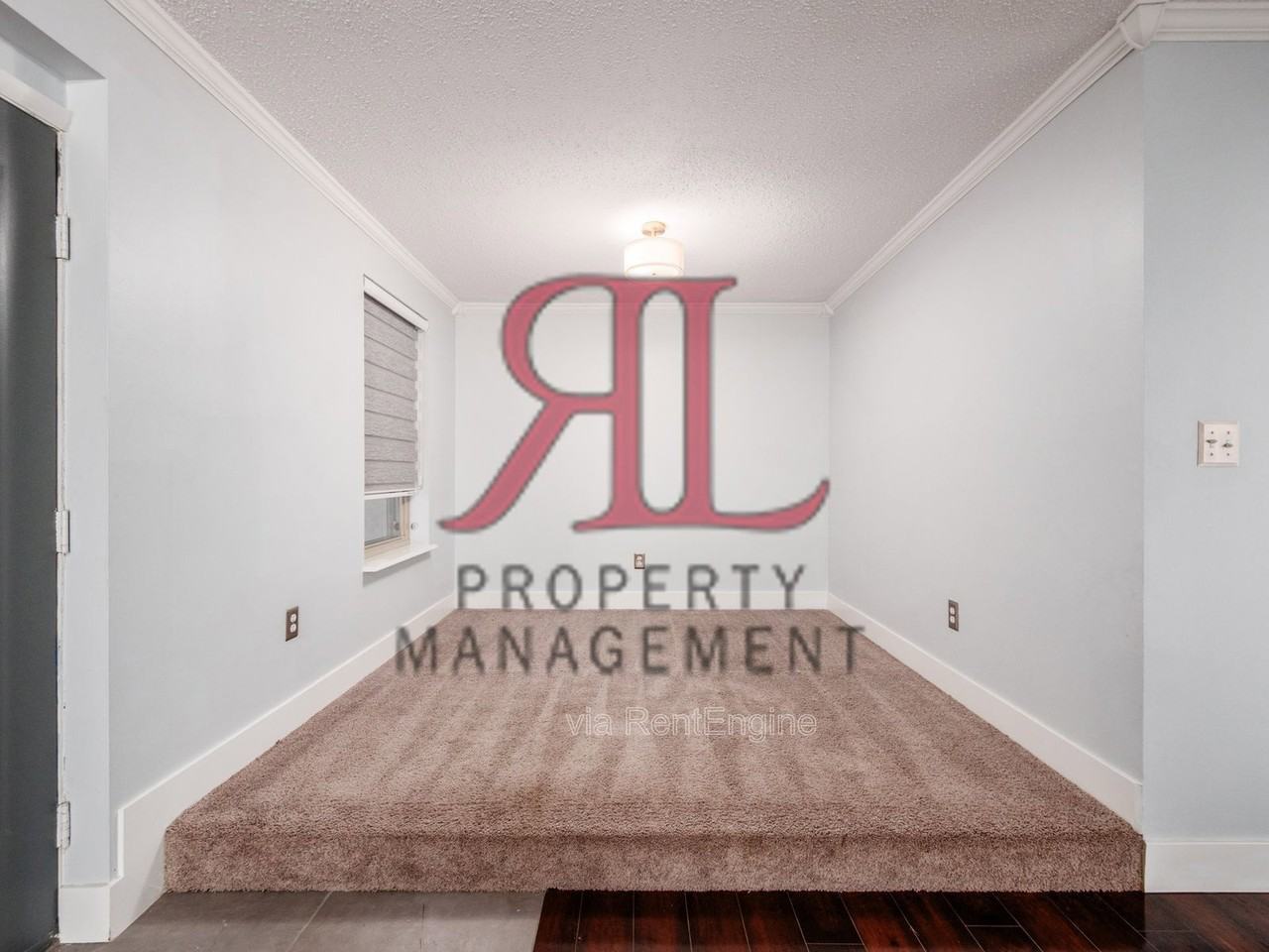 1212 Lake Shore Dr - Photo 4 of 25