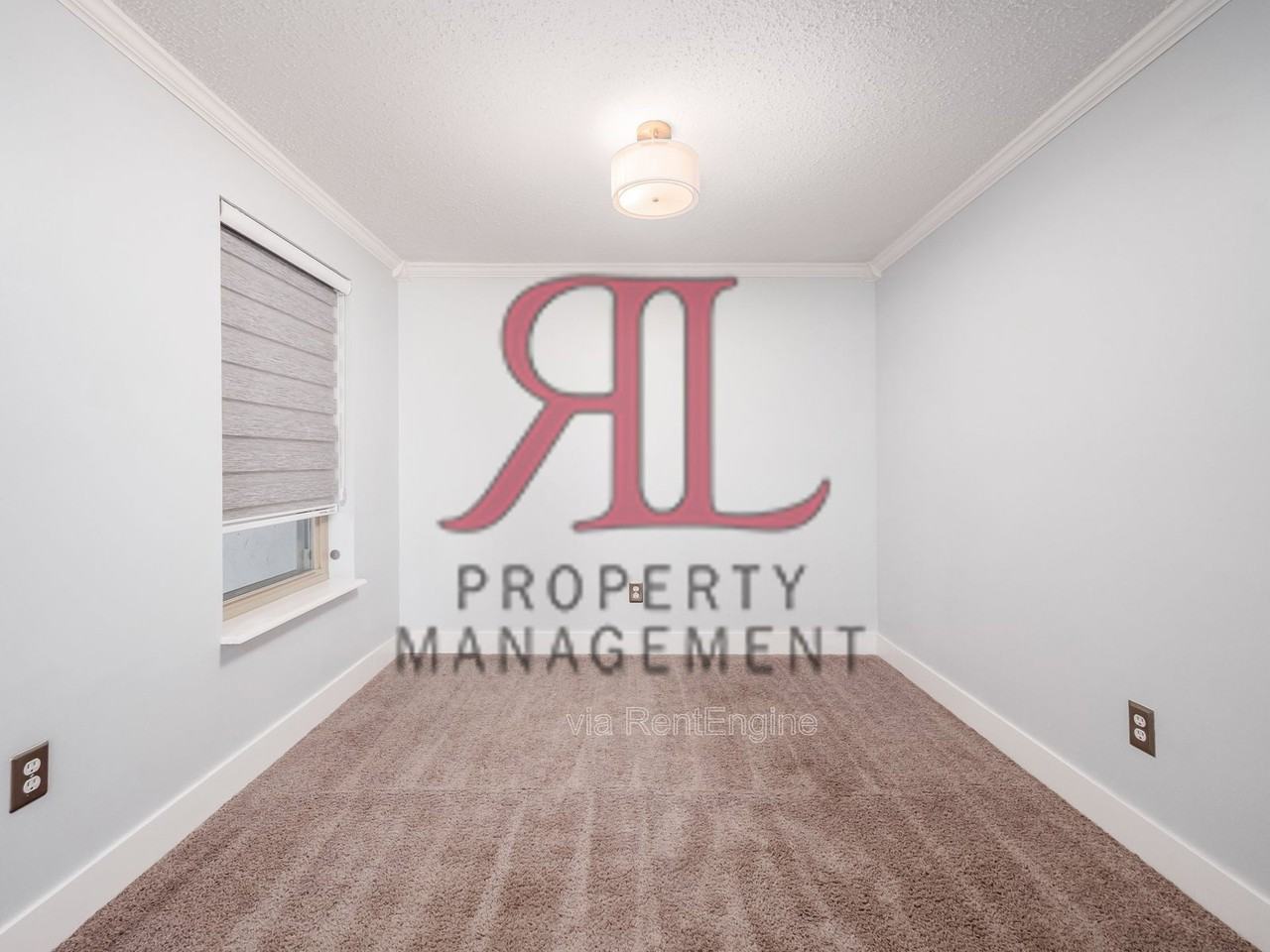 1212 Lake Shore Dr - Photo 5 of 25