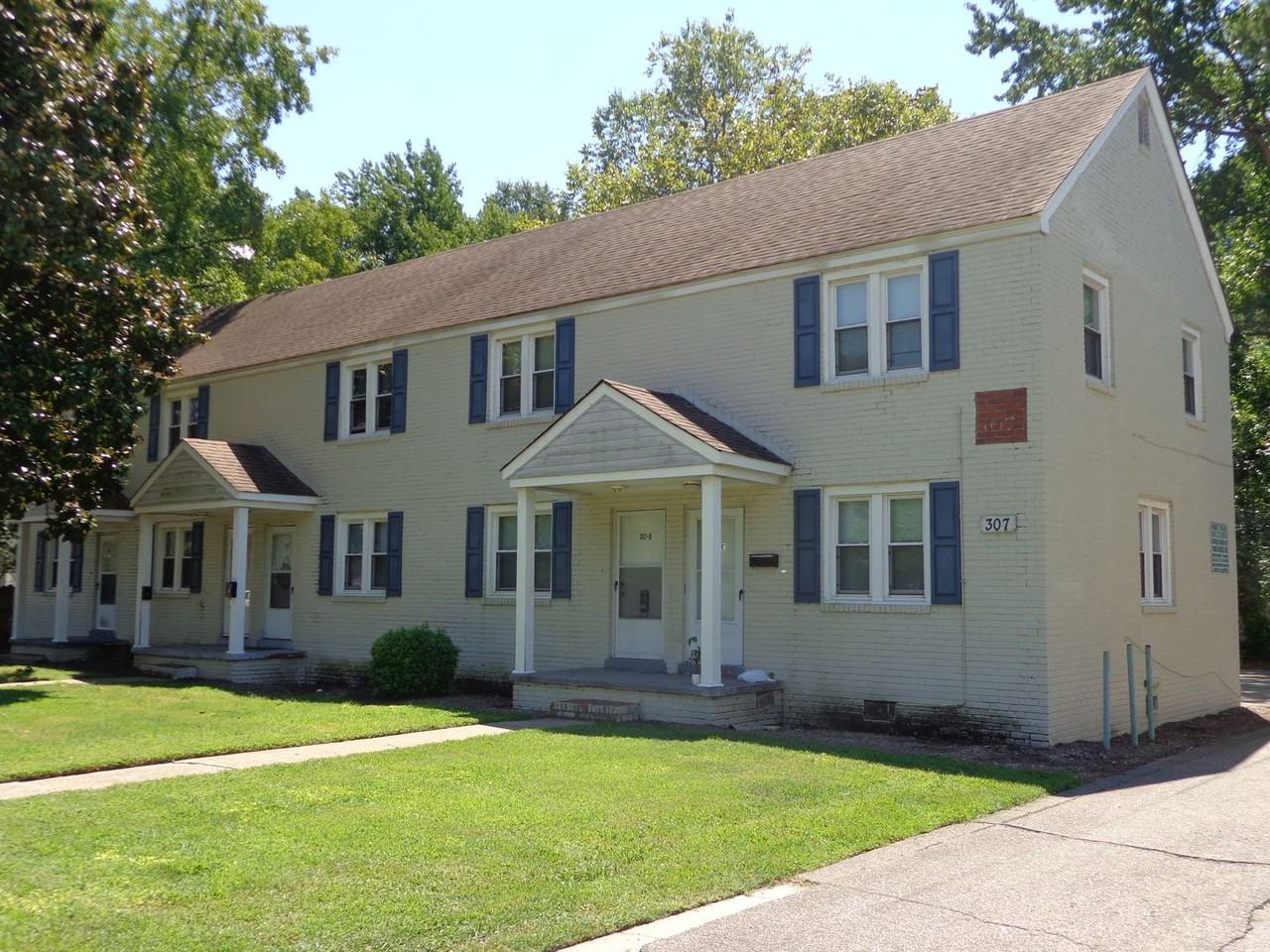 307 W Little Creek Rd #C - Photo 4 of 16