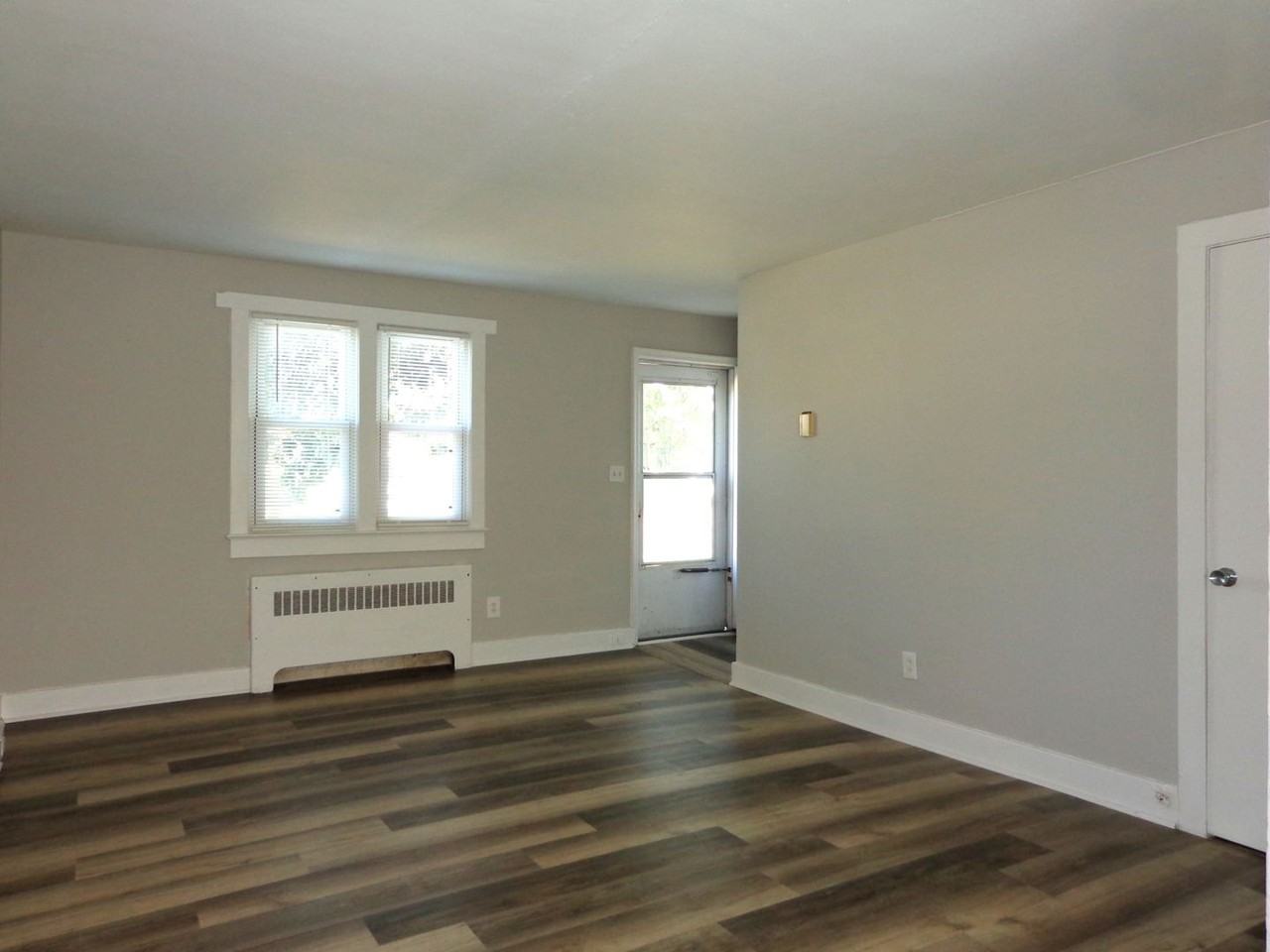 307 W Little Creek Rd #C - Photo 7 of 16