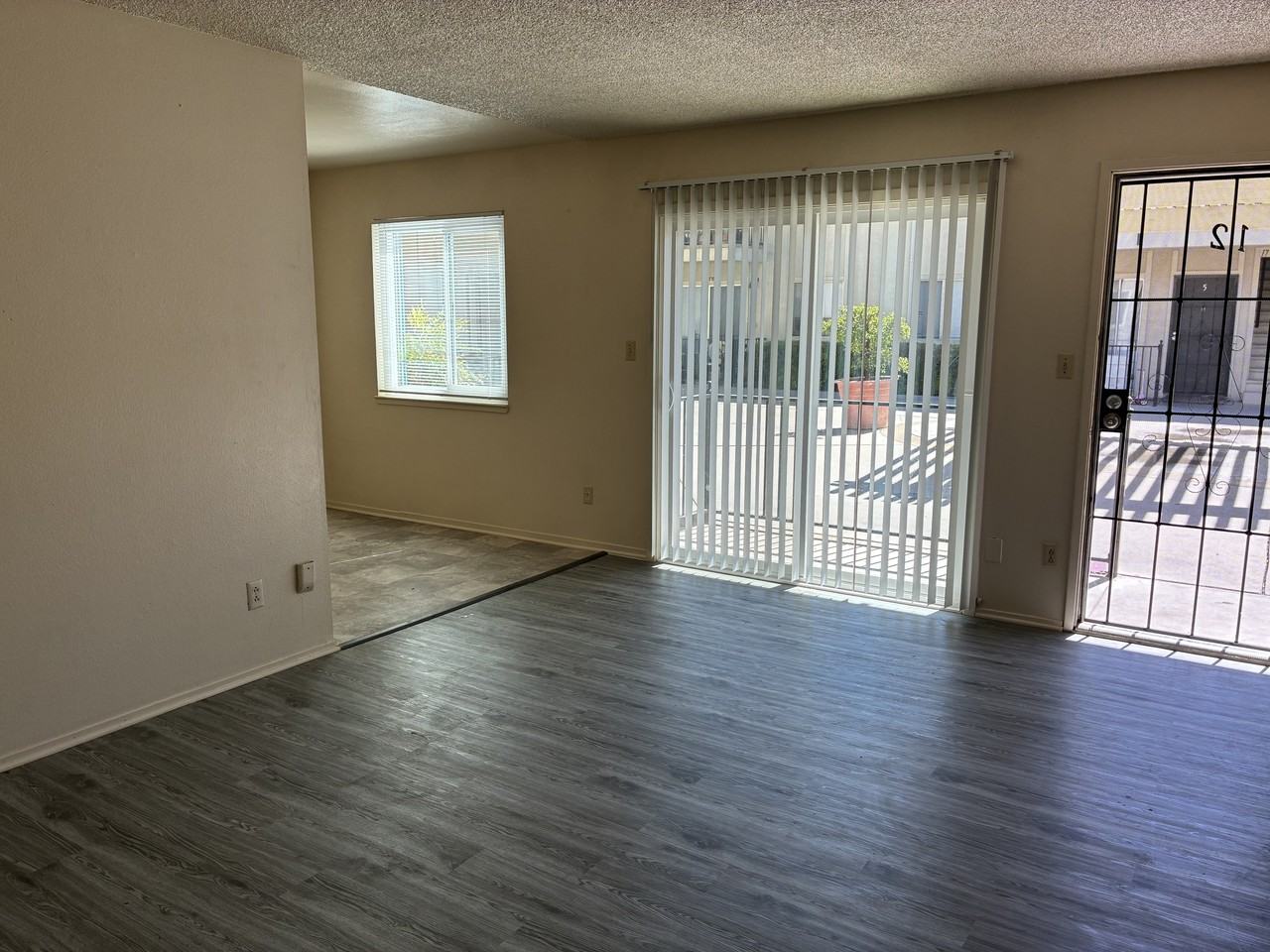 140 Covena Avenue - Photo 6 of 8