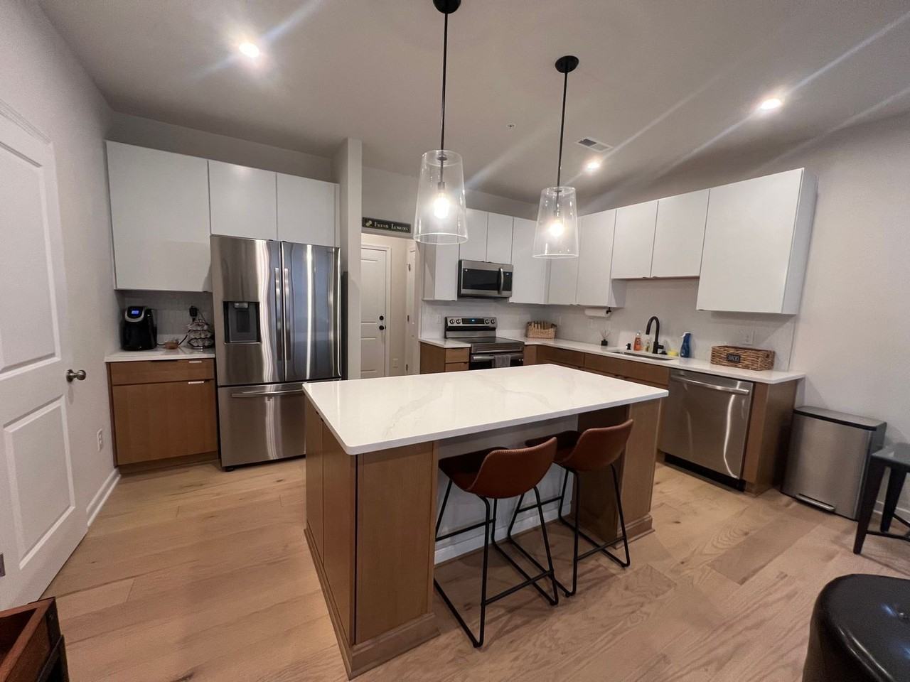 1900 Roseneath Rd #10B - Photo 5 of 29