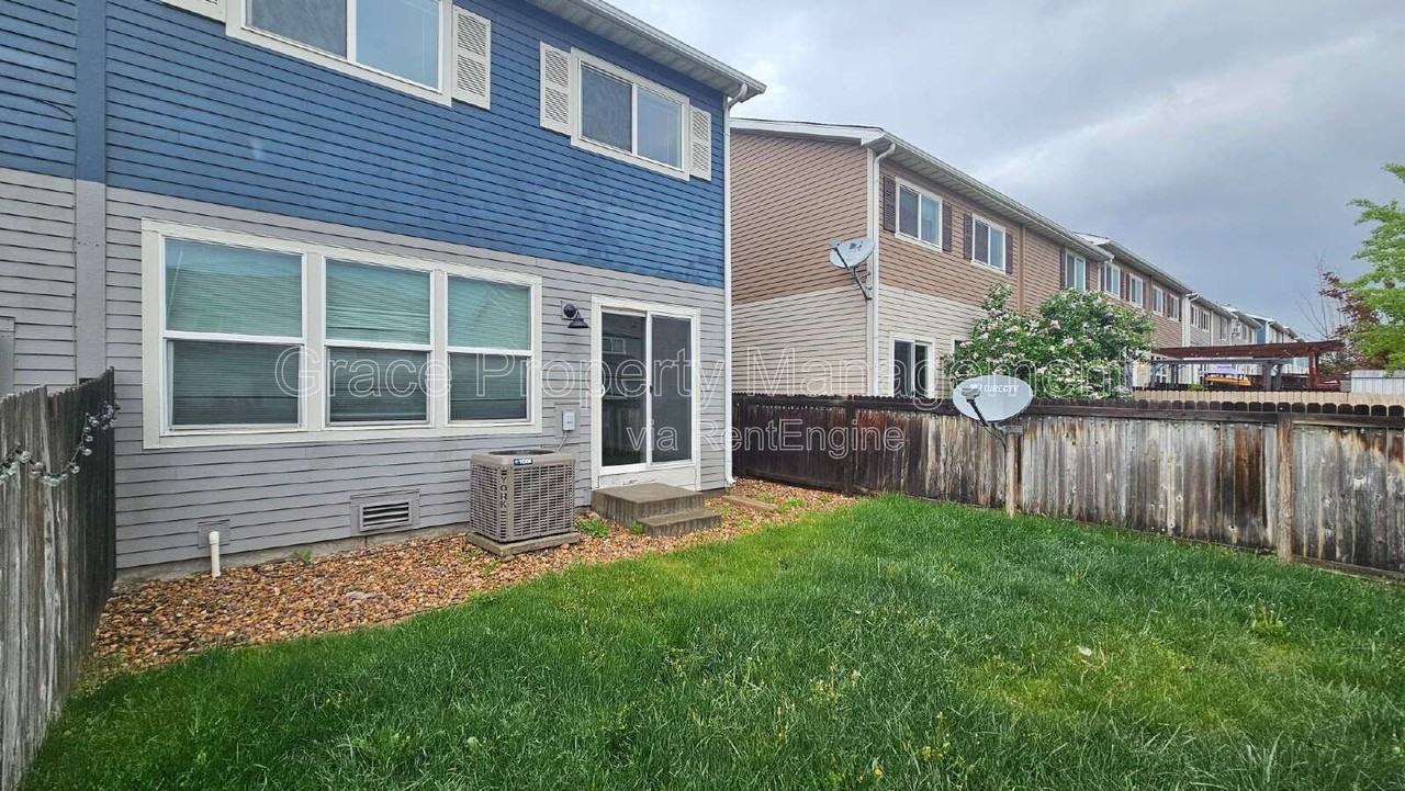 11016 Claude Ct - Photo 2 of 18