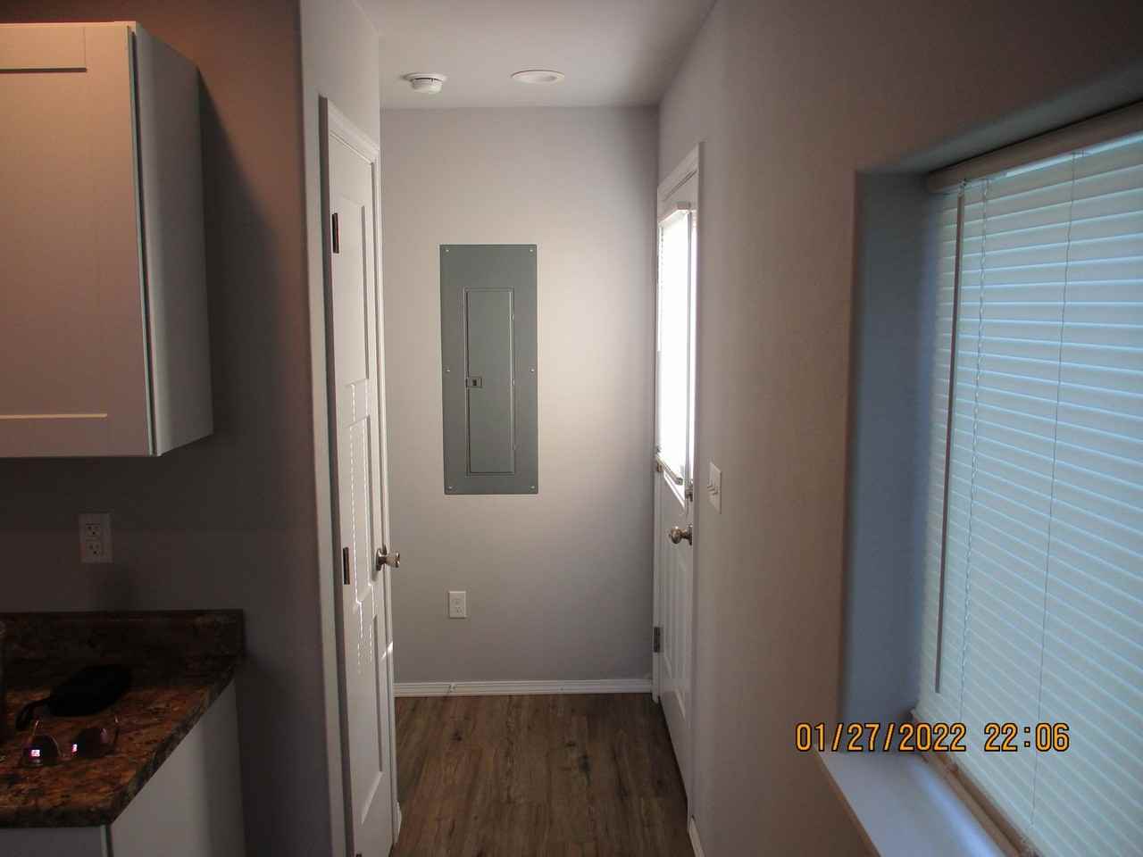 303 3rd St - Photo 7 of 22