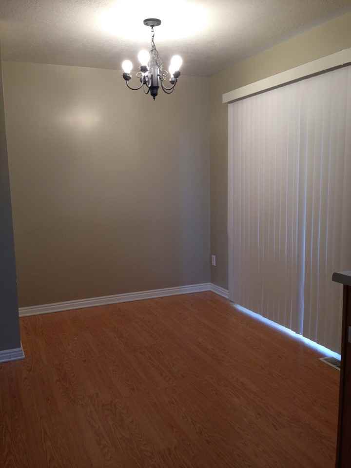 1204 W Torwood Ct - Photo 6 of 16