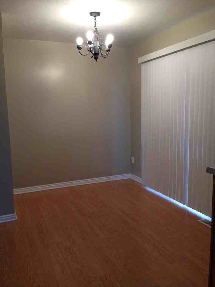 1204 W Torwood Ct - Photo 7 of 16