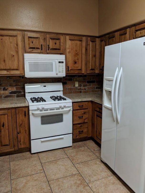 10352 N Fox Croft Ln - Photo 4 of 13