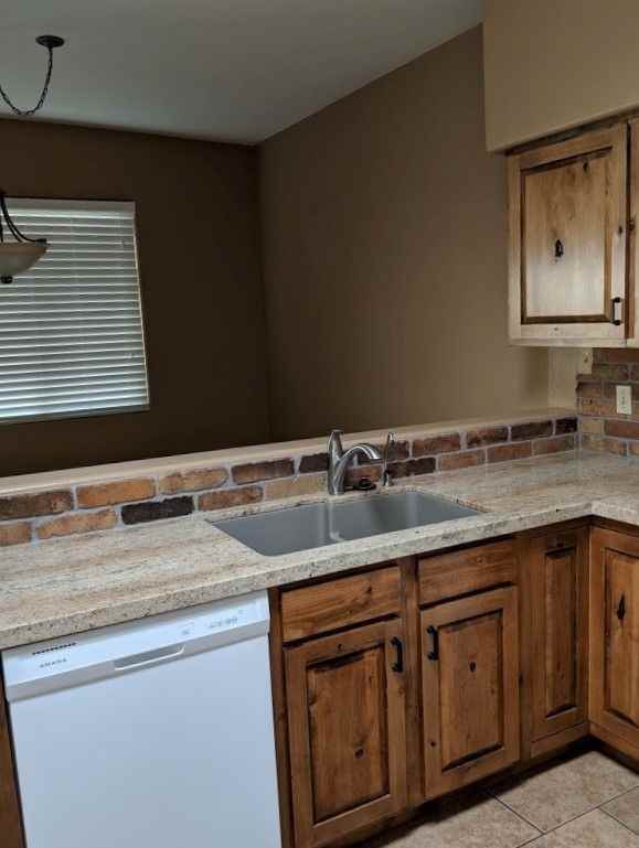 10352 N Fox Croft Ln - Photo 5 of 13