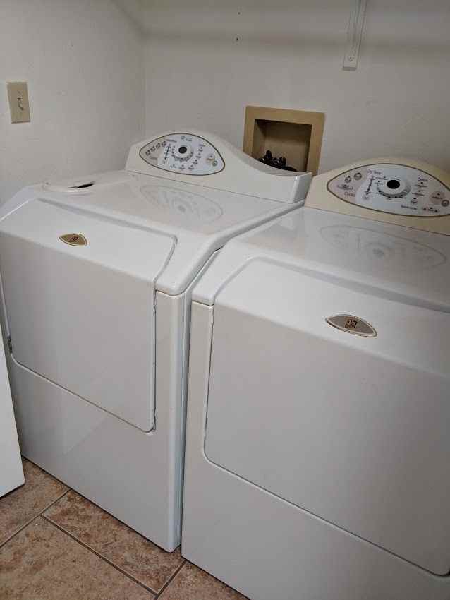 10352 N Fox Croft Ln - Photo 6 of 13