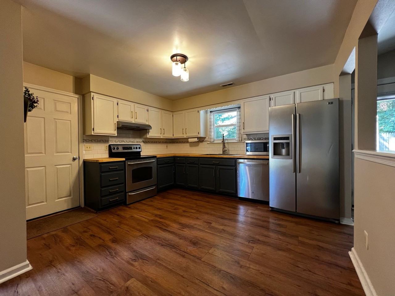 1594 Hummingbird Ln - Photo 7 of 27