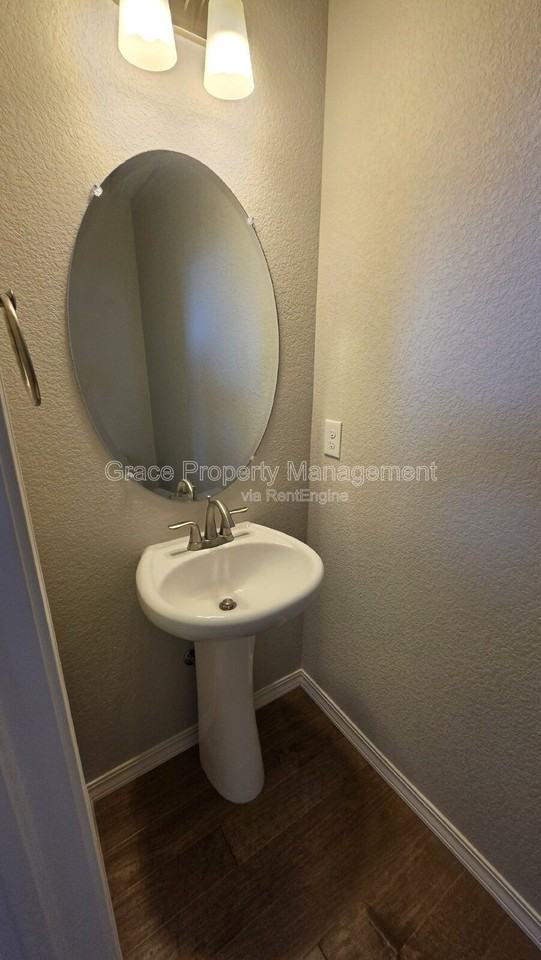 10243 Yampa Ct - Photo 6 of 28