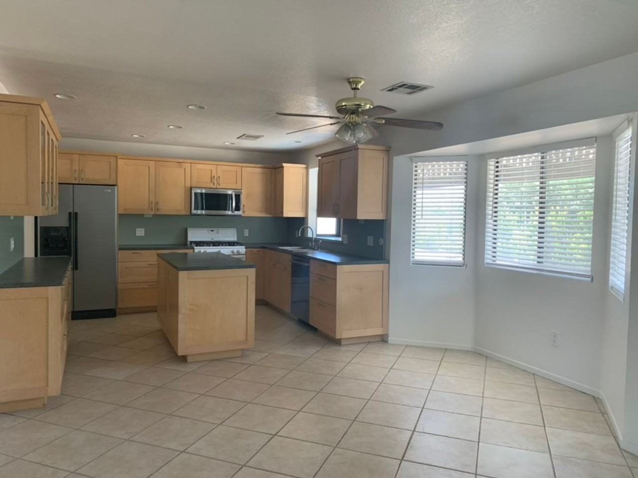 3055 E San Juan Rd - Photo 7 of 19