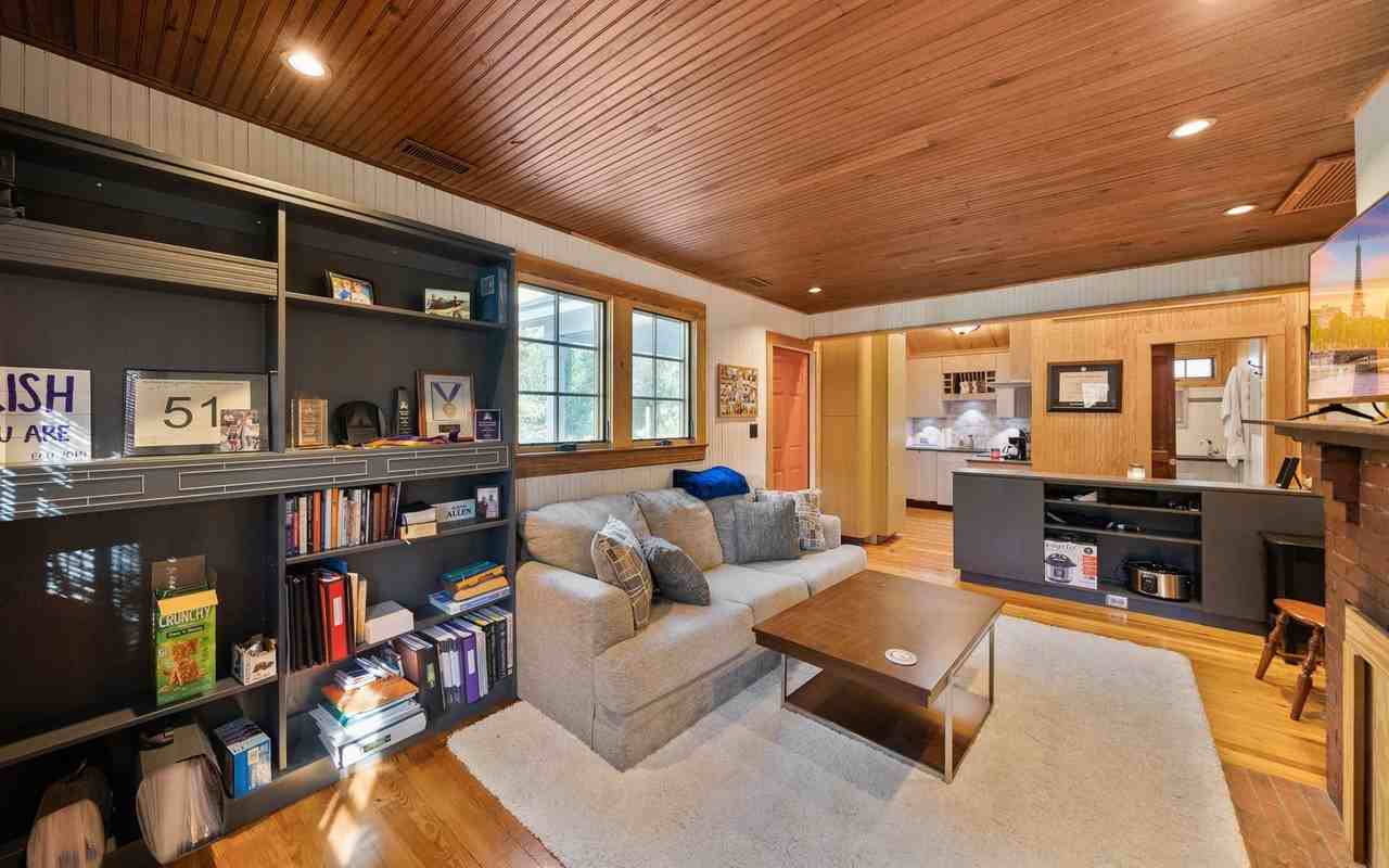 803 Woodland Ave - Photo 3 of 12