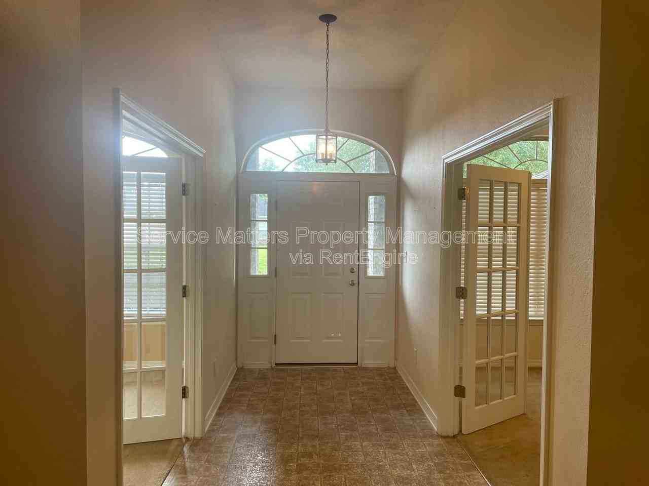 6940 Hardwood Ct - Photo 3 of 19