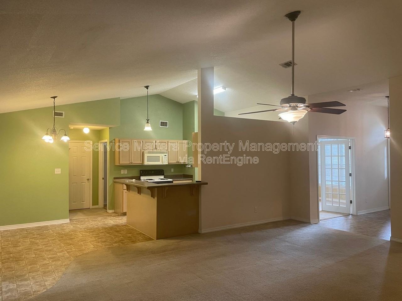 6940 Hardwood Ct - Photo 5 of 19