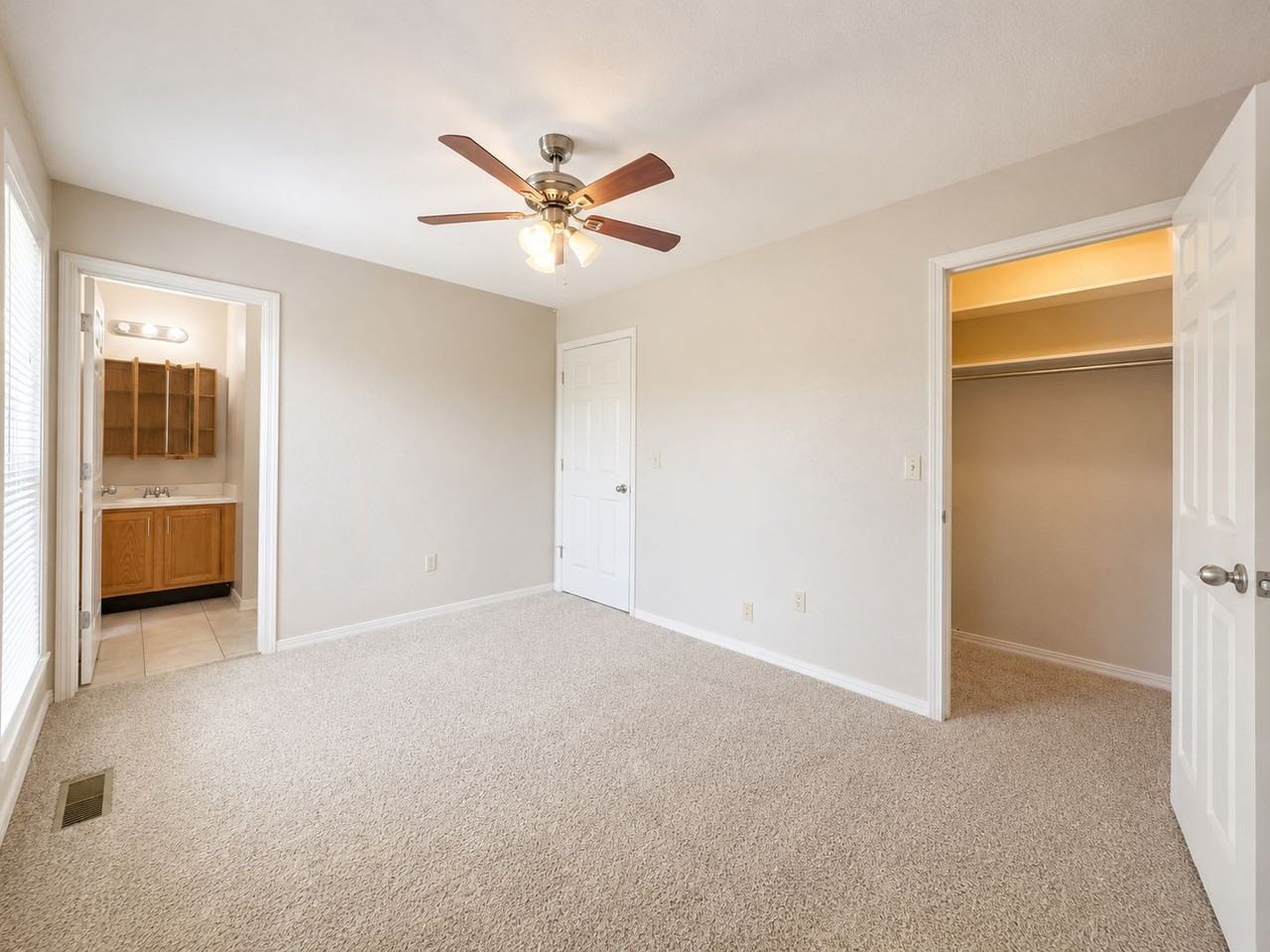11 Fox Run Ln - Photo 6 of 13