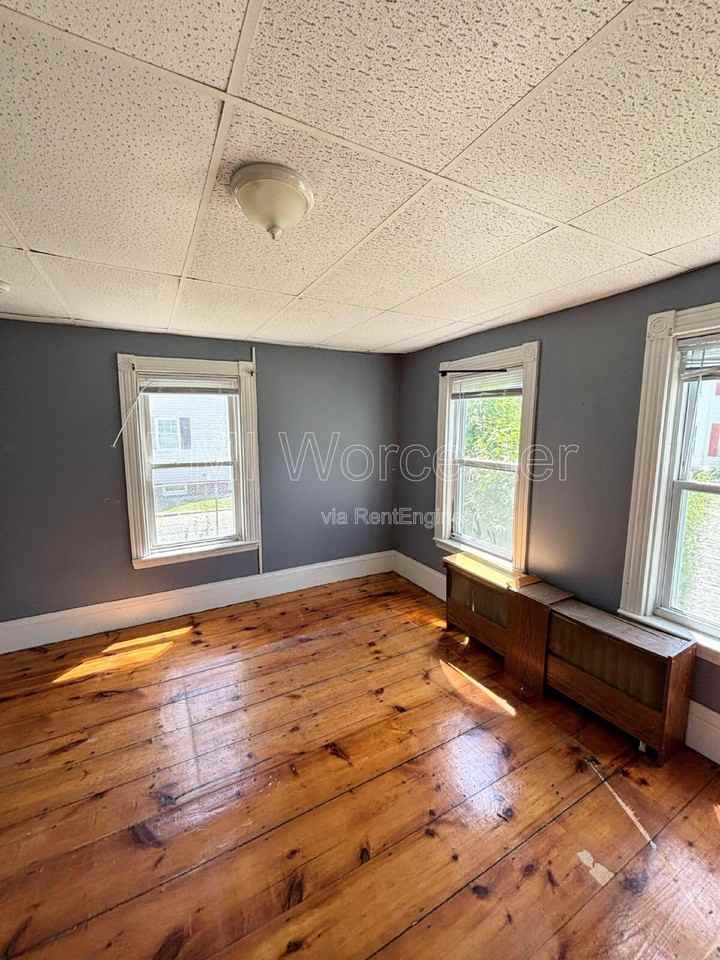 119 West St - Photo 6 of 20