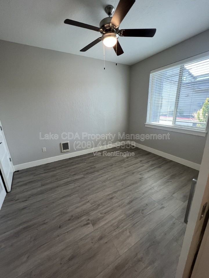 3343 N Rosalia Rd - Photo 6 of 34