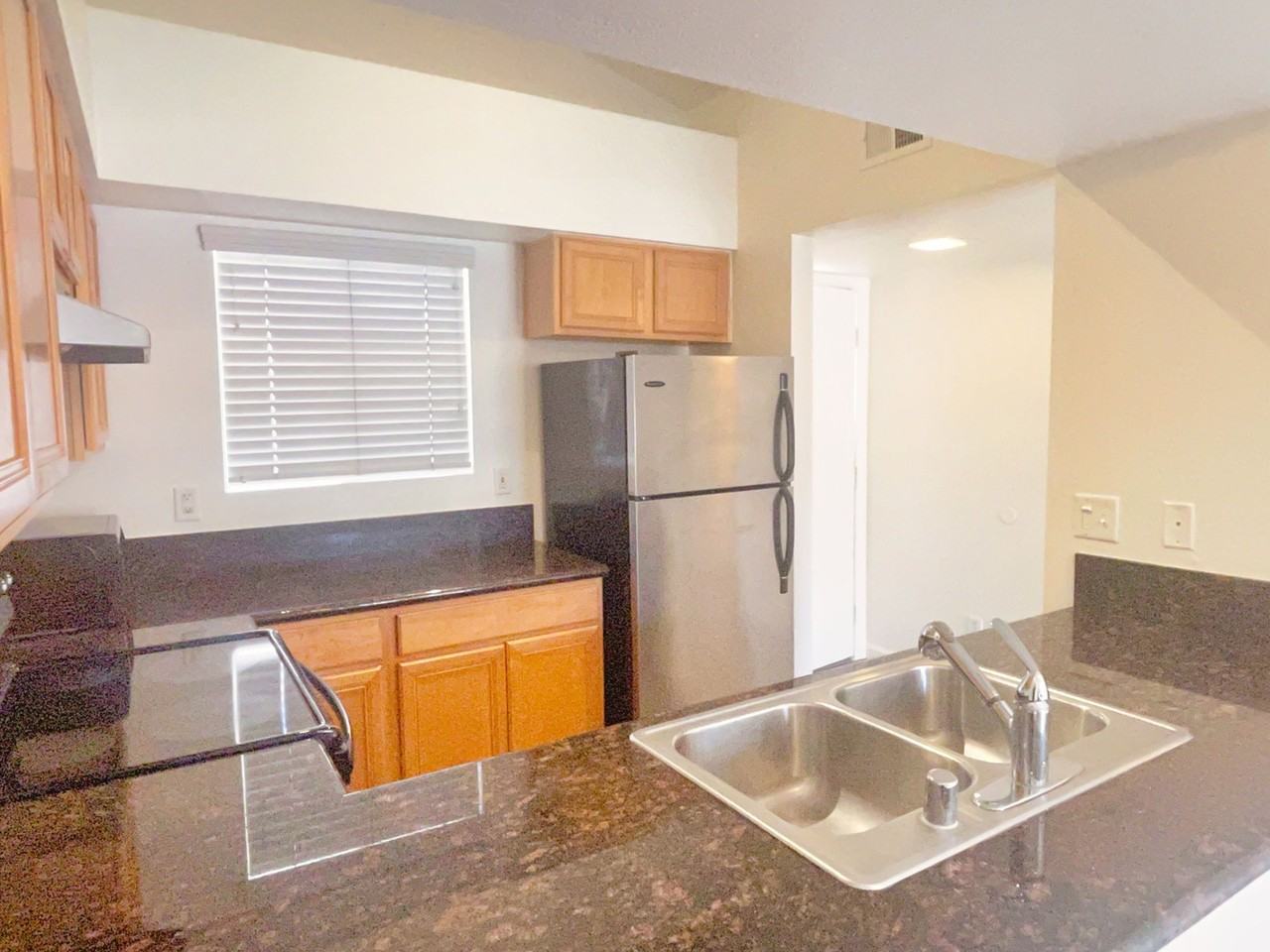 1065 W 1st St #204 - Photo 4 of 17
