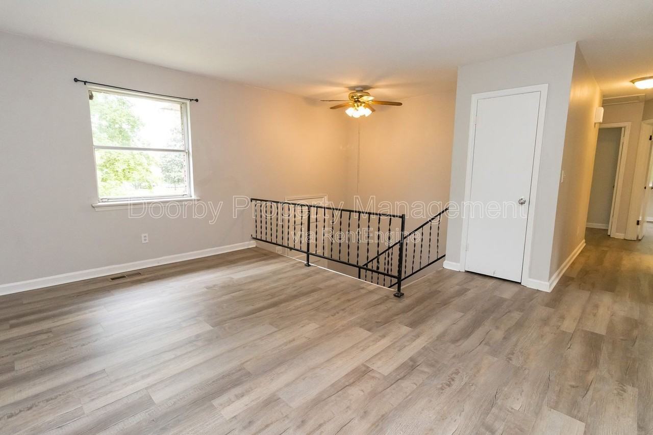 7205 Sterling Rd - Photo 2 of 23