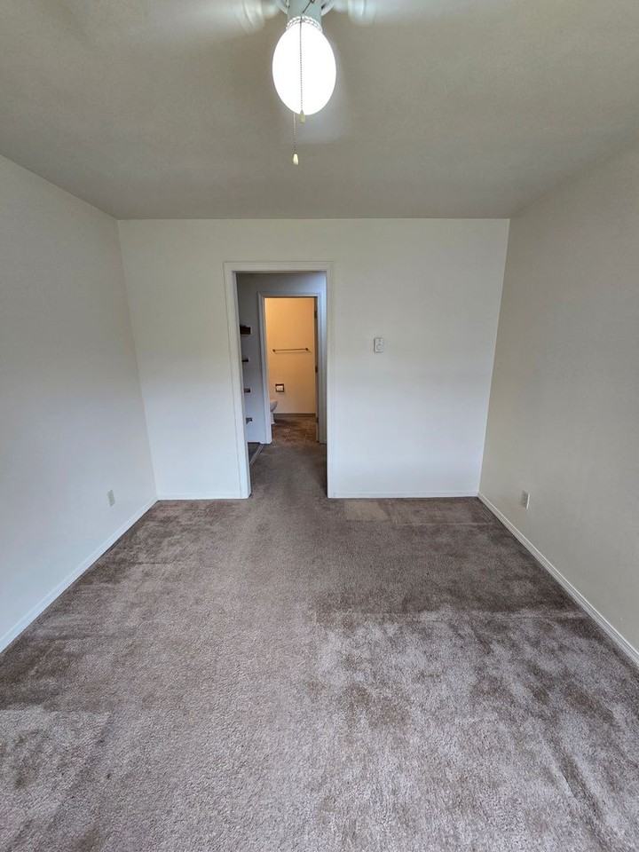 314-01 SSJ Apartments - La Golondrina - Photo 5 of 11