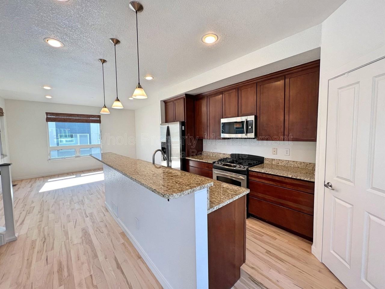 2488 Decatur St - Photo 6 of 30