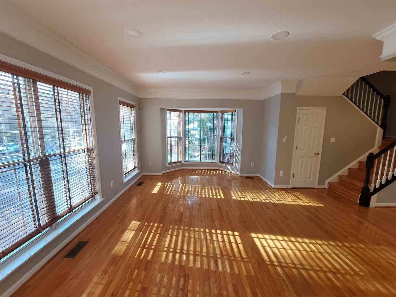 7738 Heritage Woods Way - Photo 4 of 18