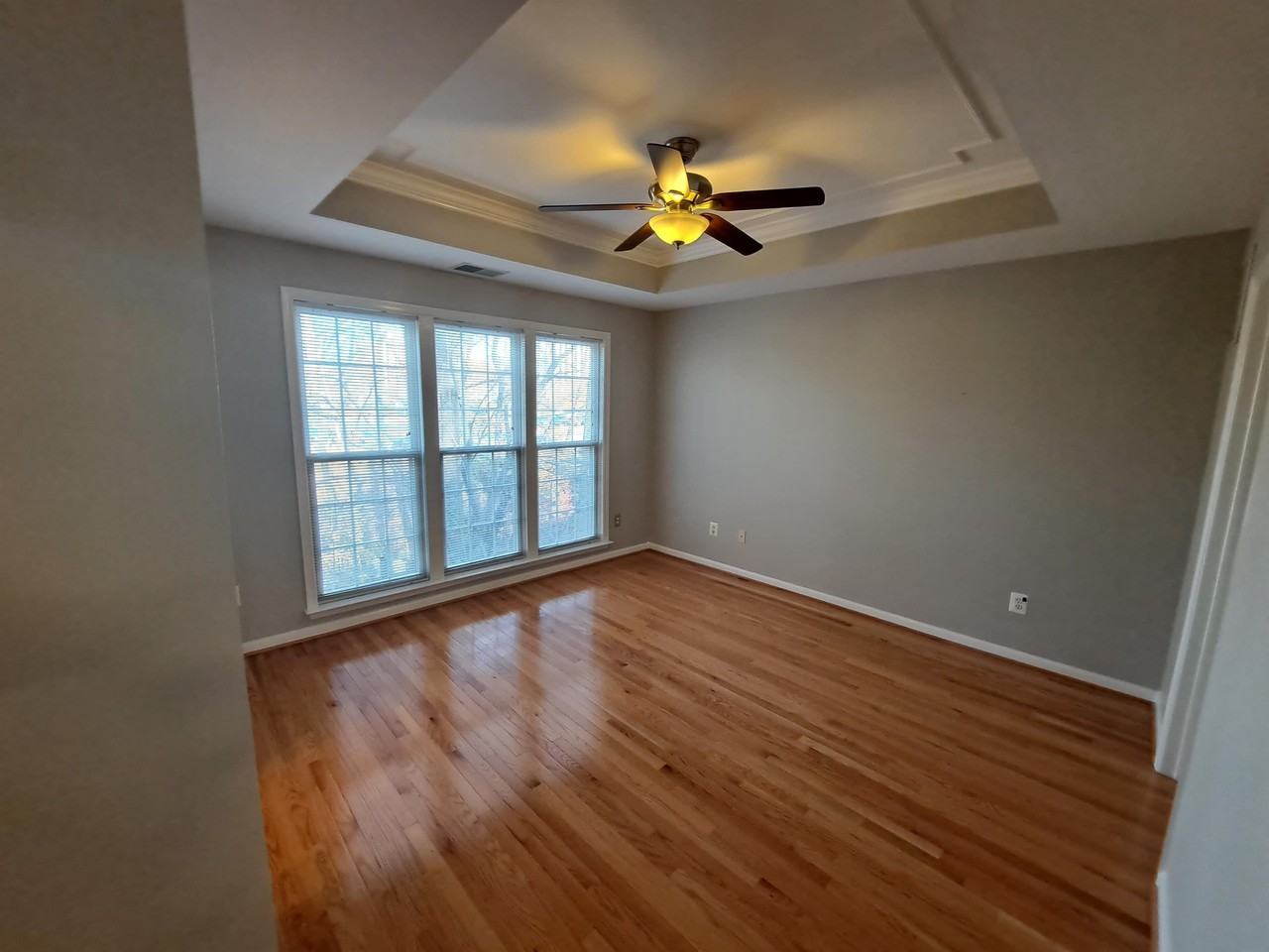 7738 Heritage Woods Way - Photo 5 of 18