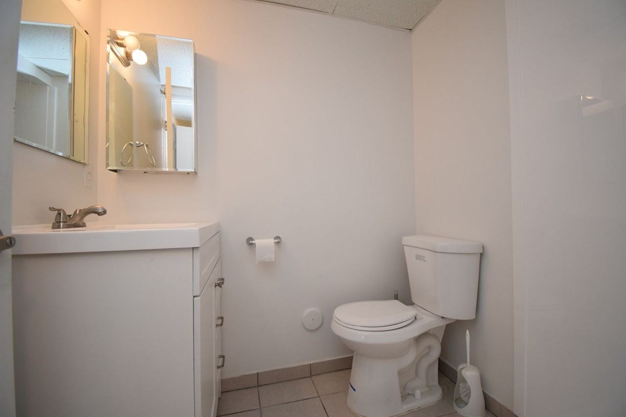 4277-4279 S 1350 E - Photo 6 of 17