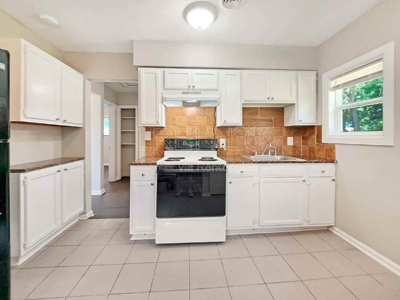 3219 Wilkie Rd - Photo 5 of 13
