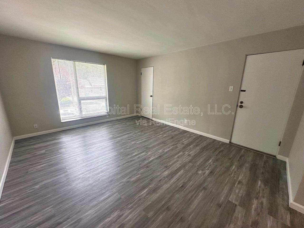219 N 48th St #4 - Photo 2 of 7