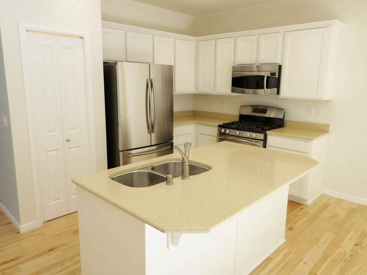 3024 183rd Pl Se - Photo 2 of 16