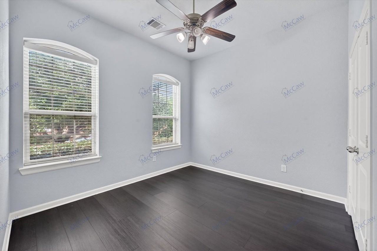 6607 Deleon St - Photo 6 of 22