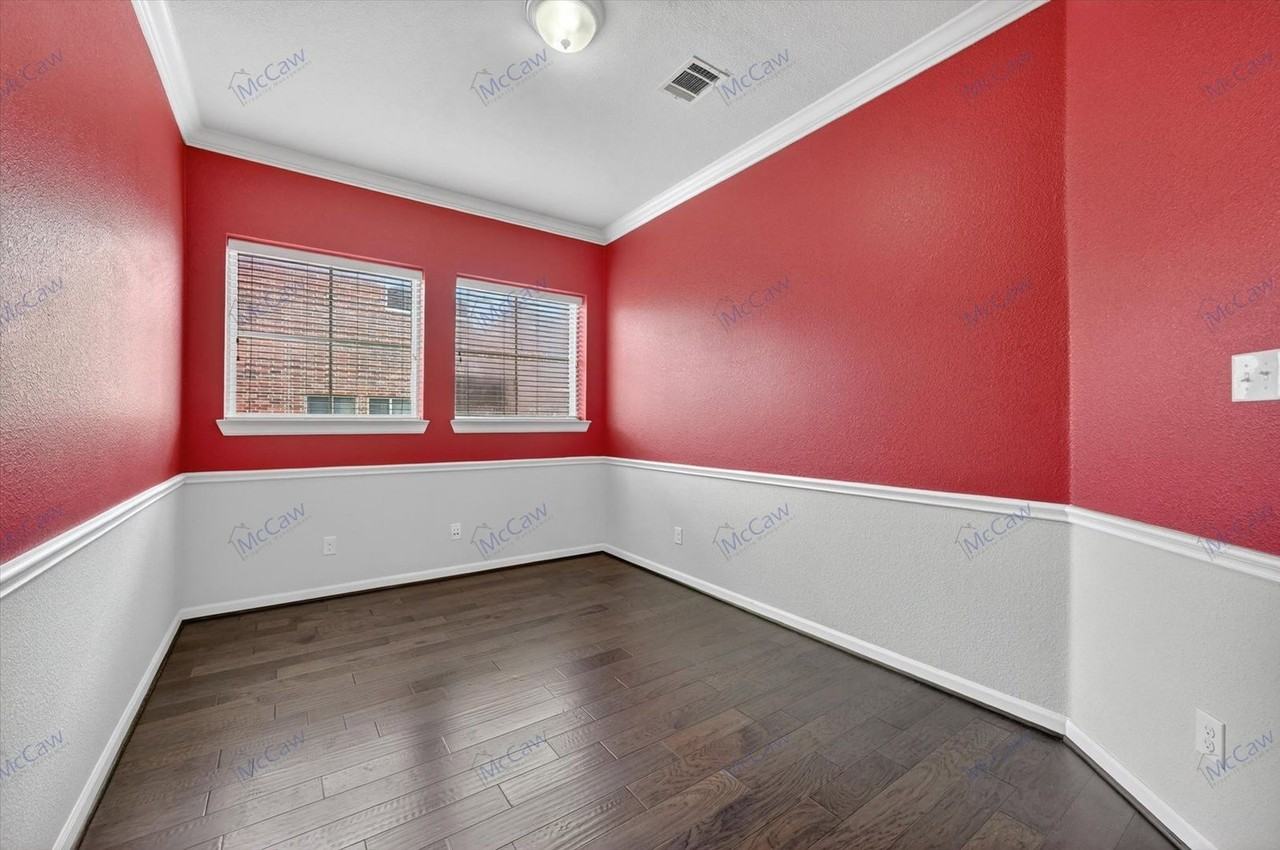 6607 Deleon St - Photo 7 of 22