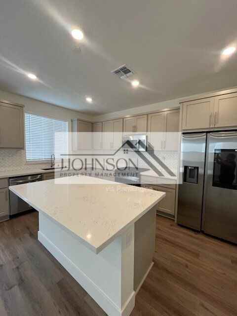 7325 Savoy Pl - Photo 7 of 15