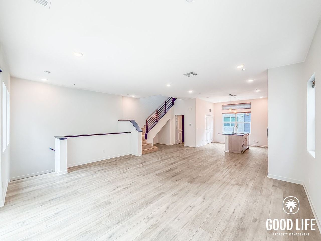 10451 Harlow Cir - Photo 5 of 23
