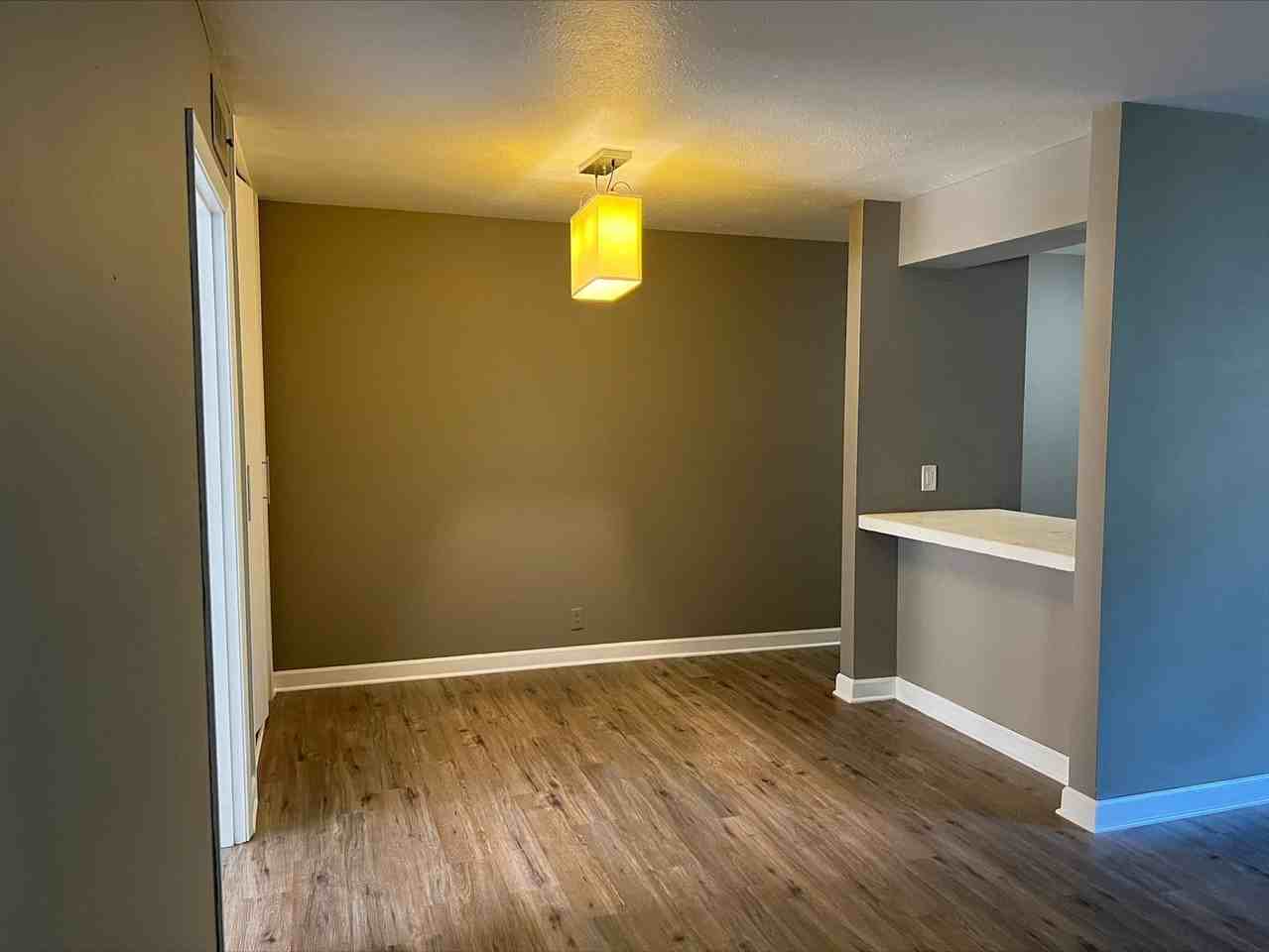 3831 W End Ave #23 - Photo 3 of 14